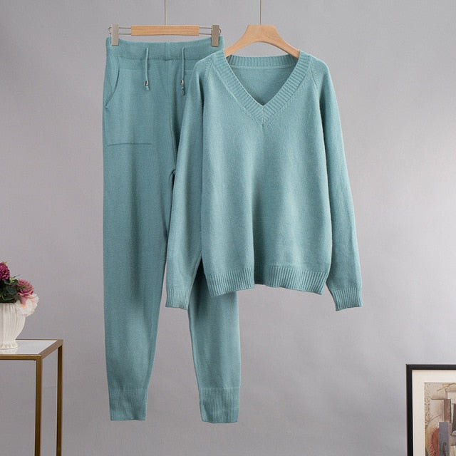 New Loose V Neck Sweater 2 Pieces Female Outfit